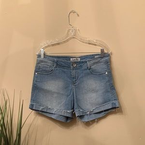 L.e.i shorts